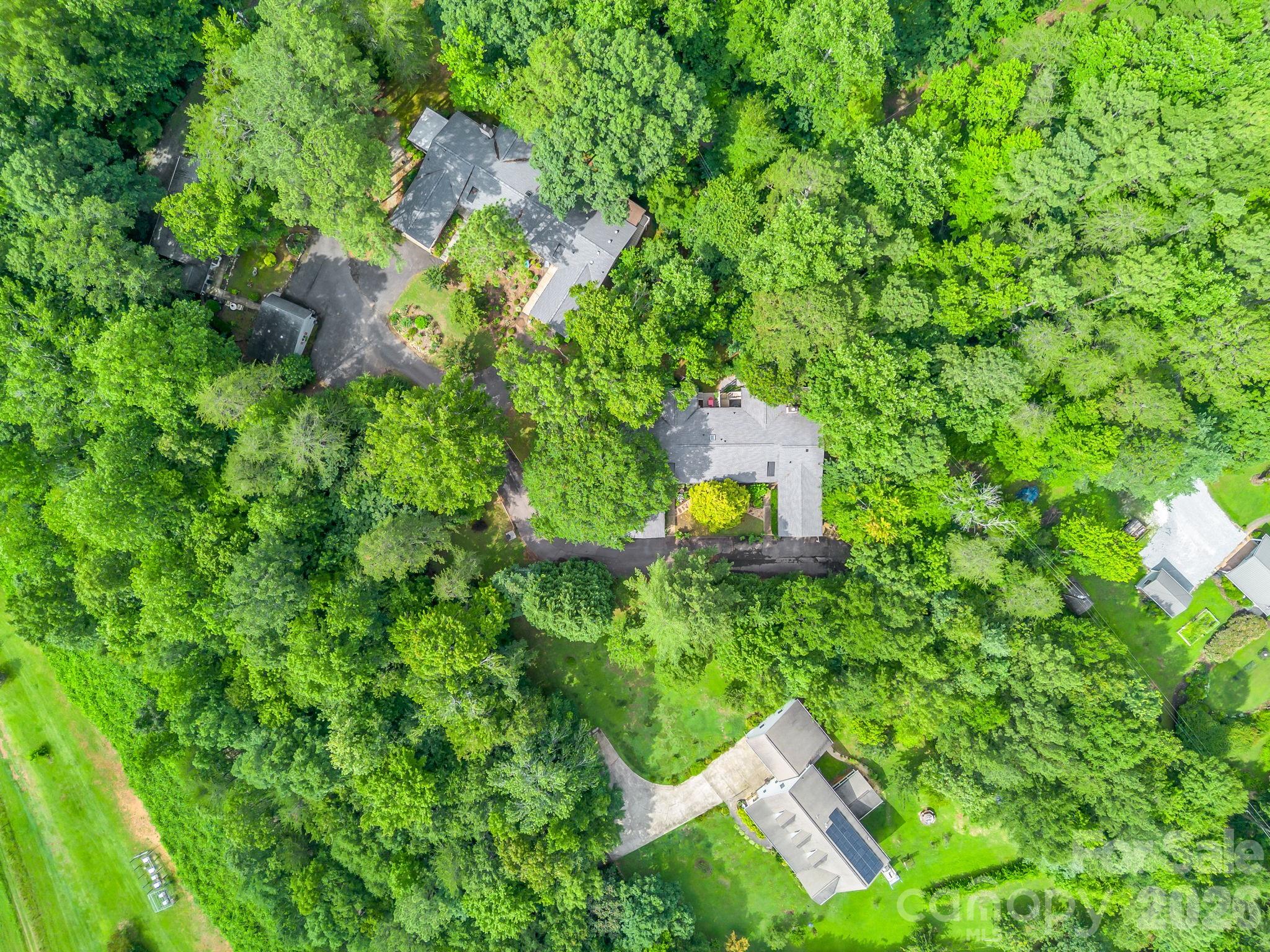 Diamond Ridge Condominiums - Residential