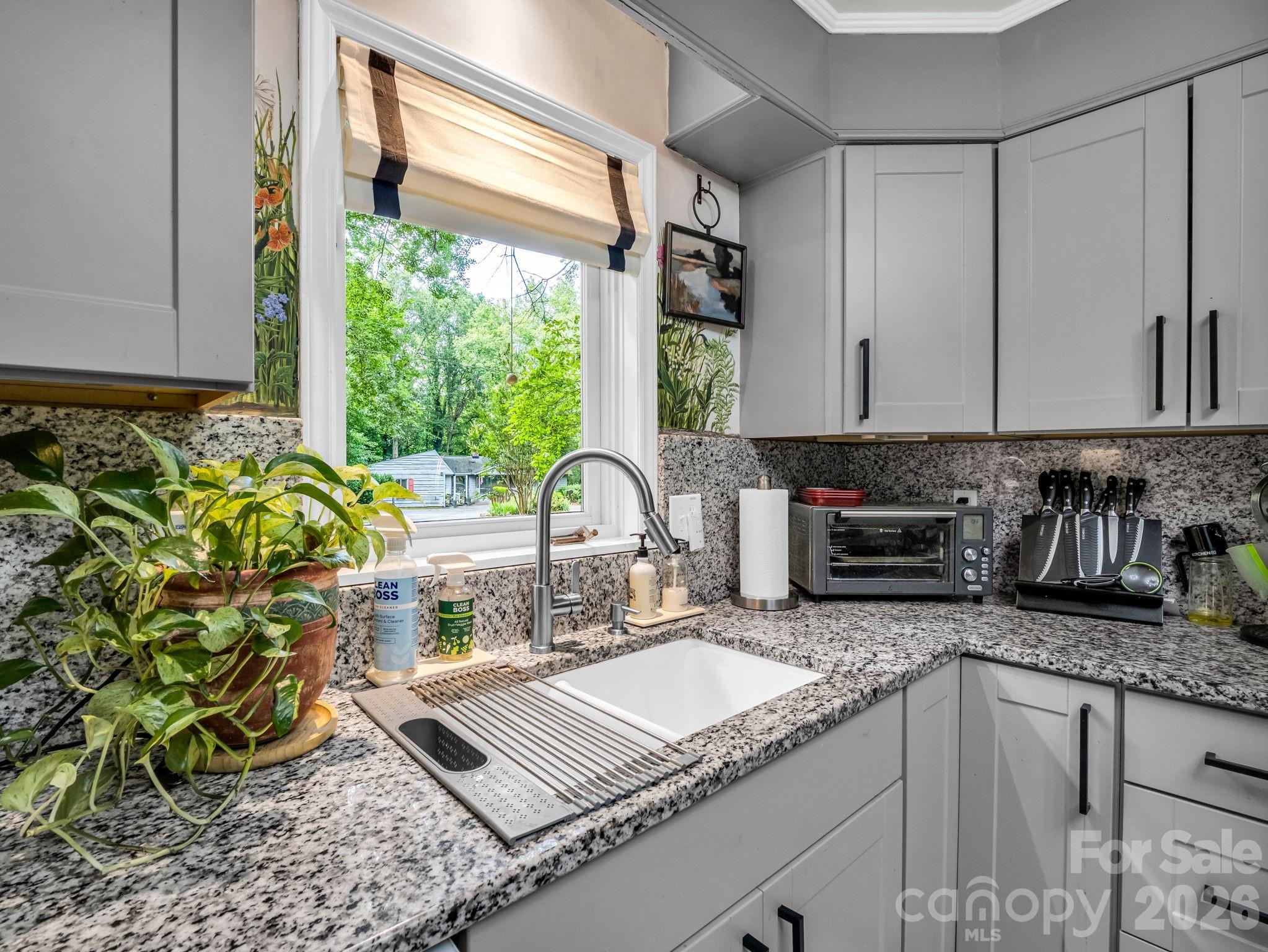 Diamond Ridge Condominiums - Residential