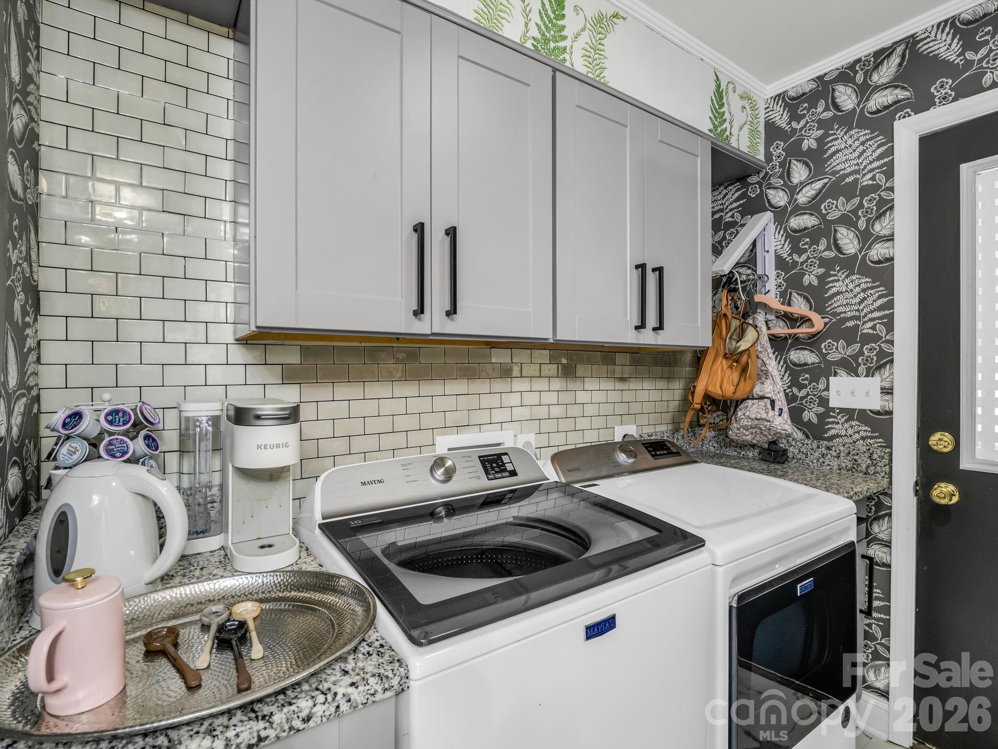 Diamond Ridge Condominiums - Residential