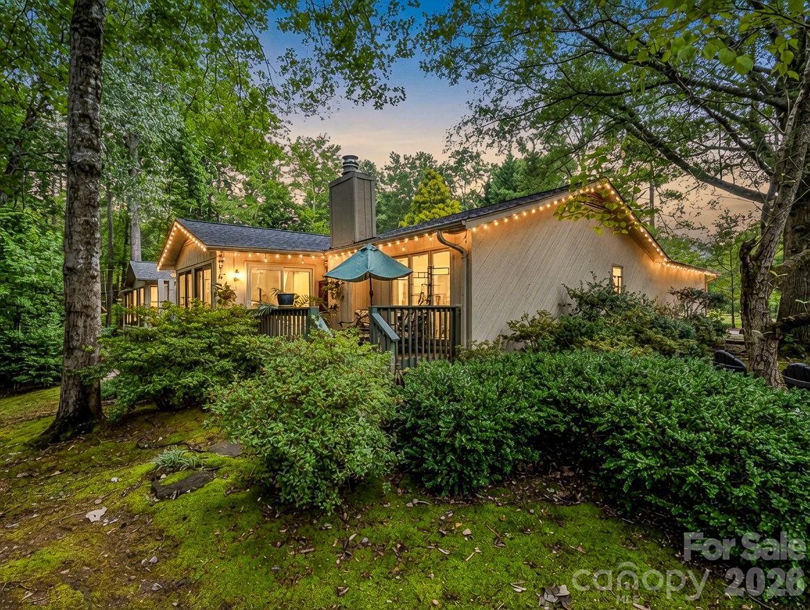 Diamond Ridge Condominiums - Residential