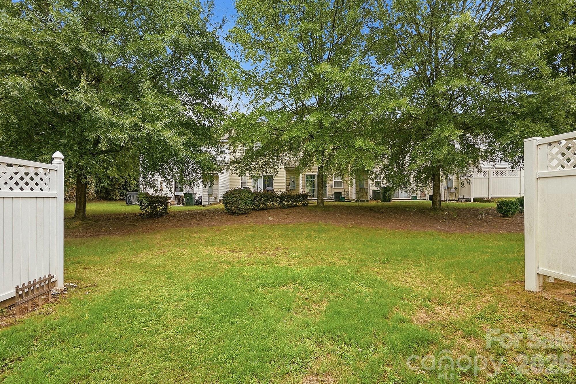 The Townes at Old Stone Crossing - Residential