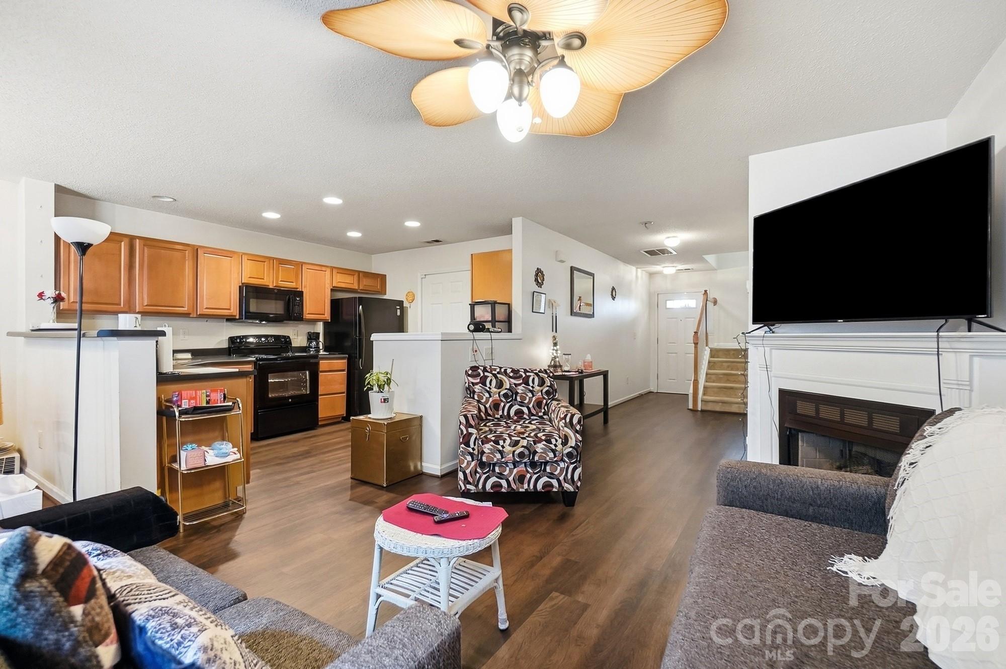 The Townes at Old Stone Crossing - Residential