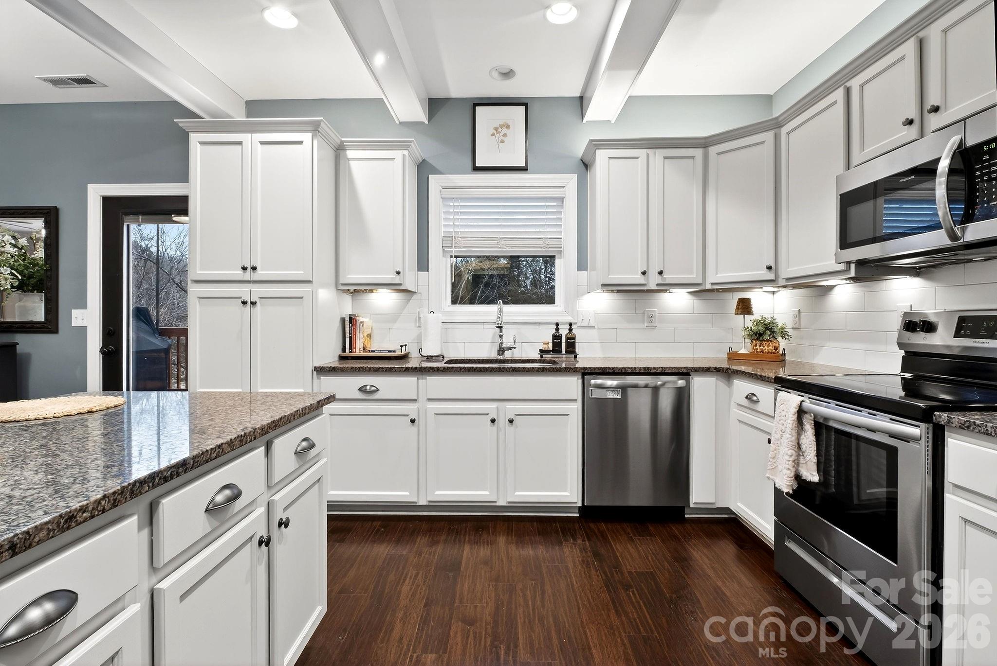 Tega Cay - Residential