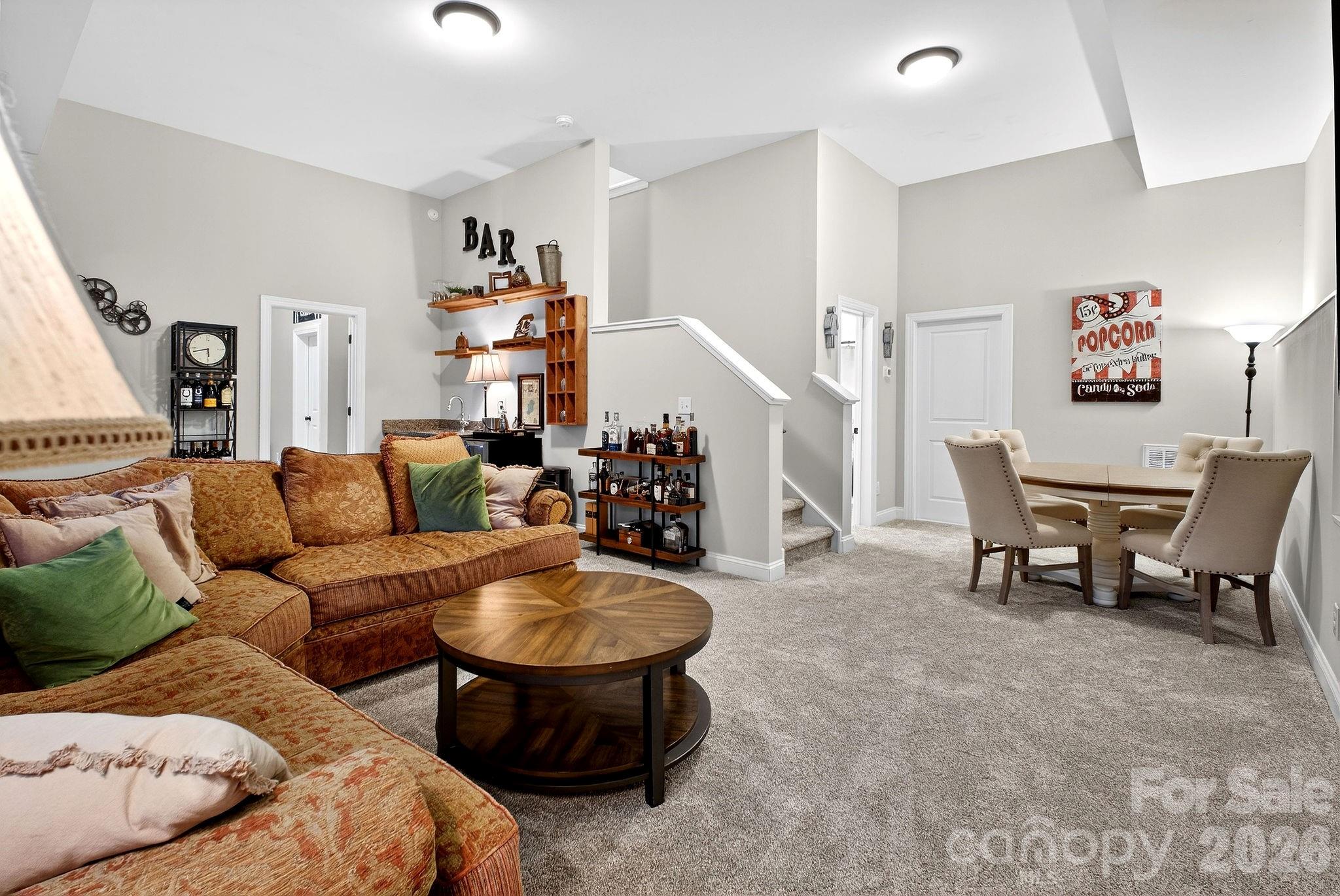 Tega Cay - Residential