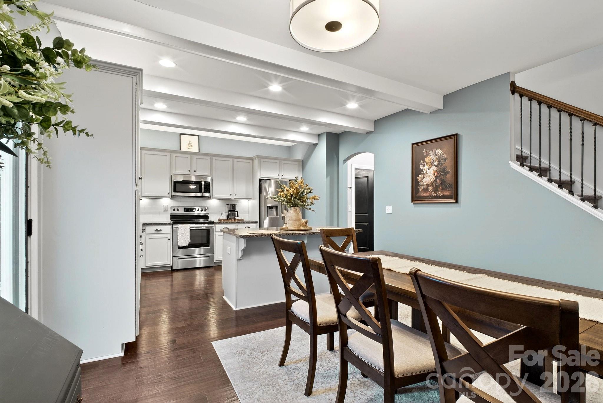 Tega Cay - Residential