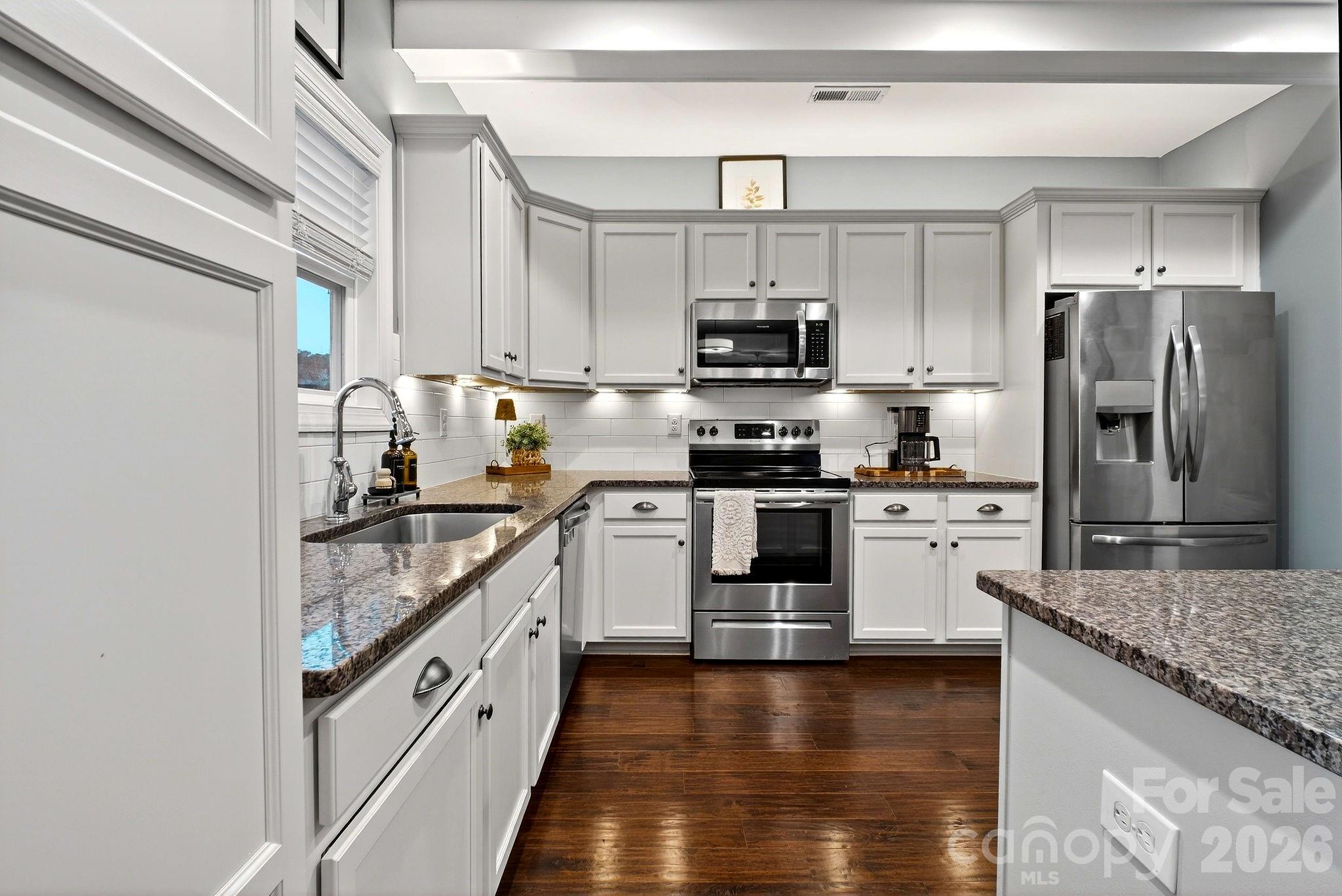 Tega Cay - Residential
