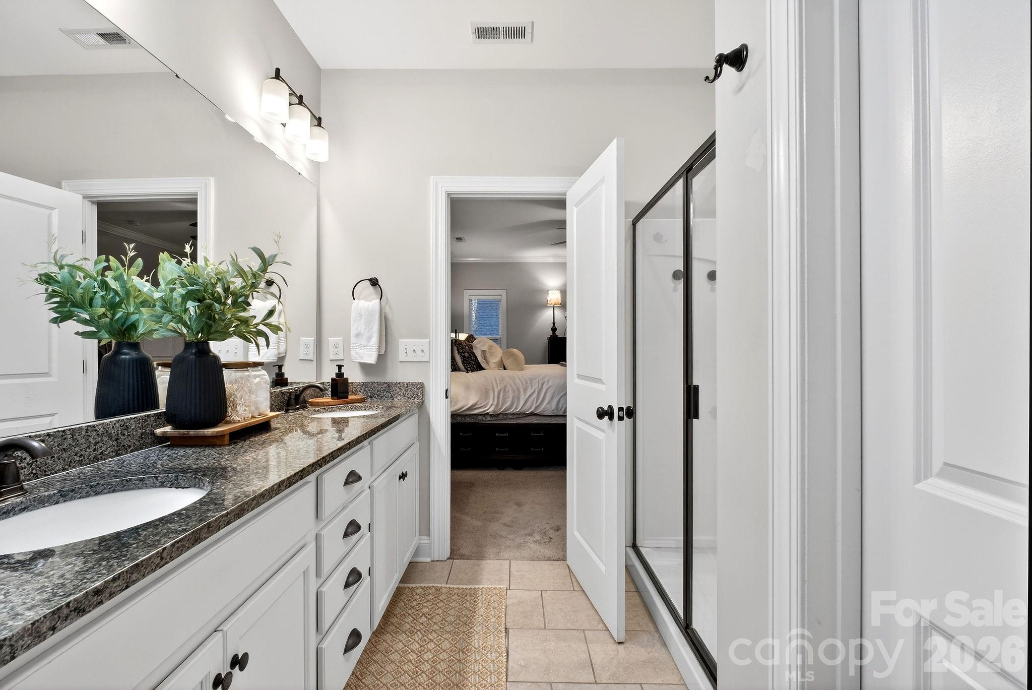 Tega Cay - Residential