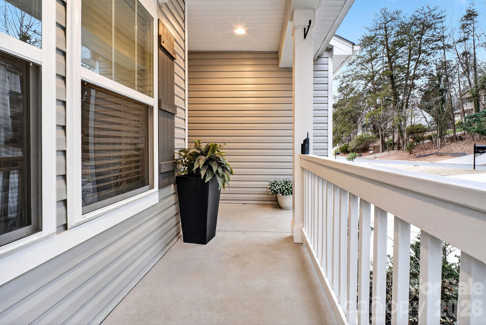 Tega Cay - Residential
