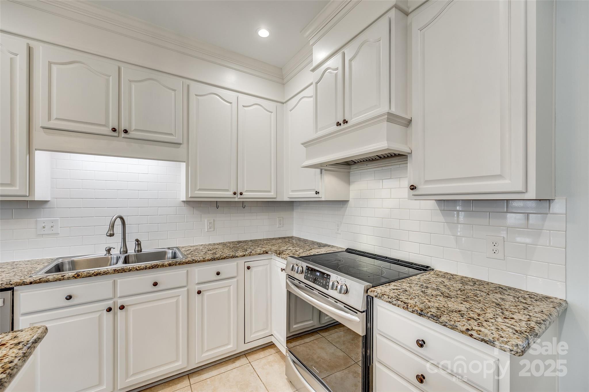 Knightsbridge - Residential
