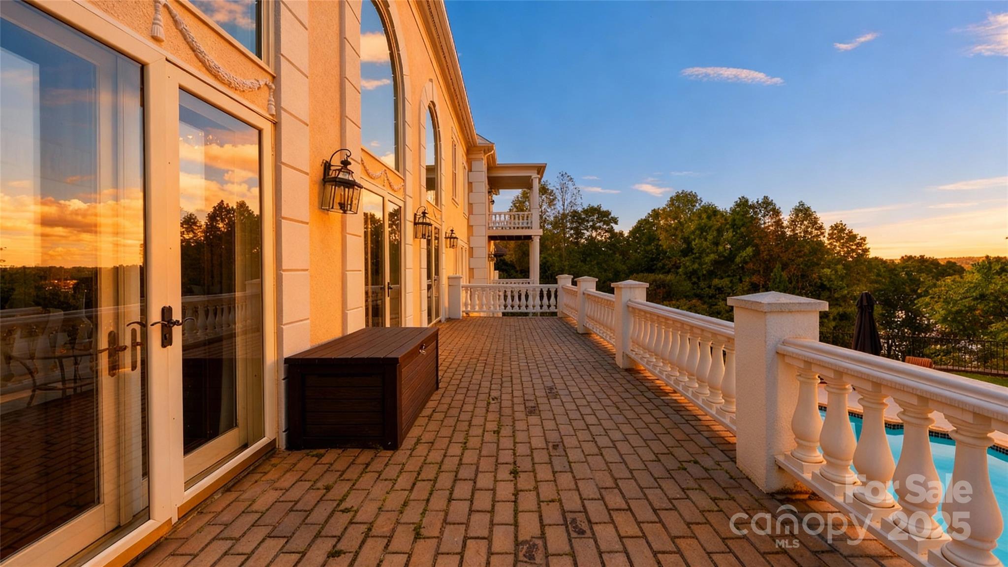 Governors Harbour - Residential
