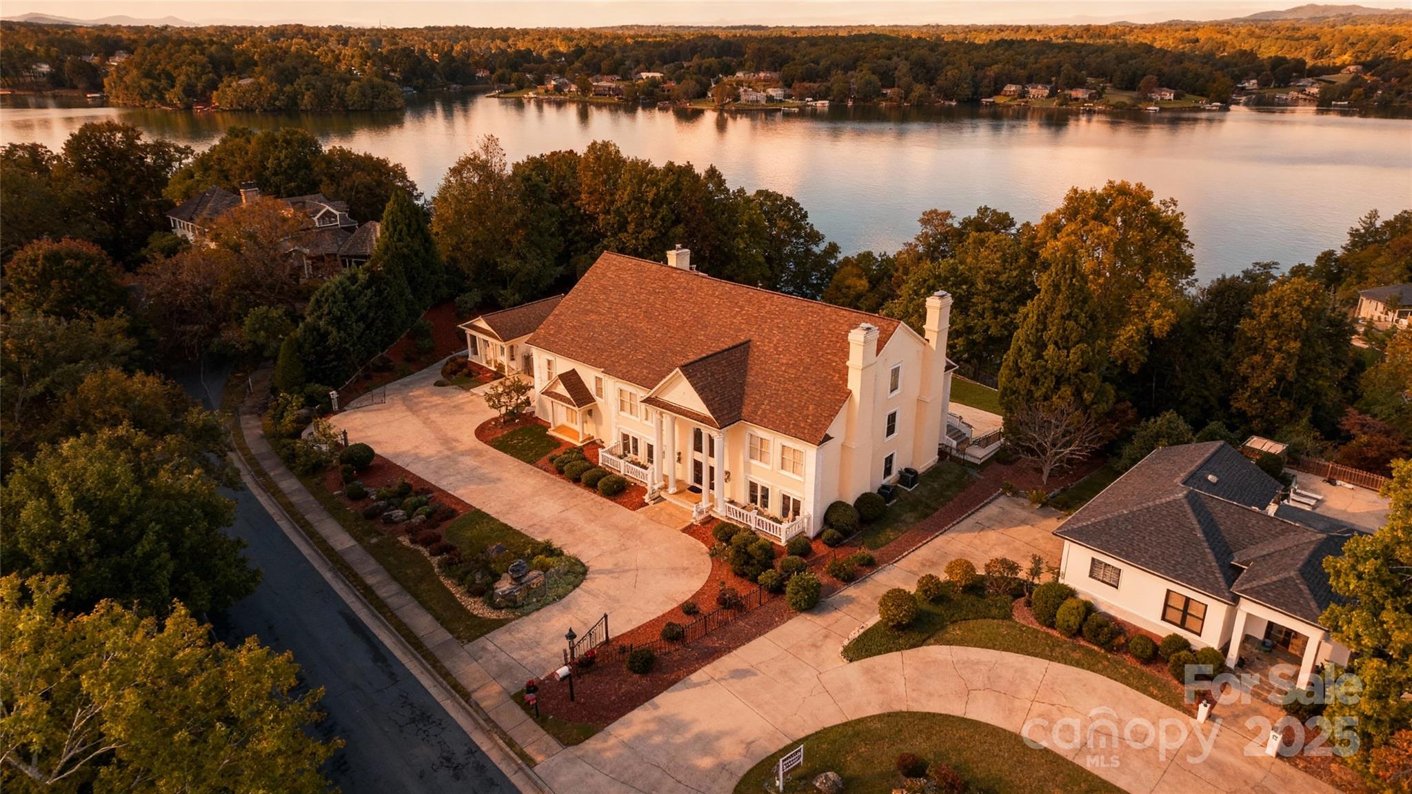 Governors Harbour - Residential