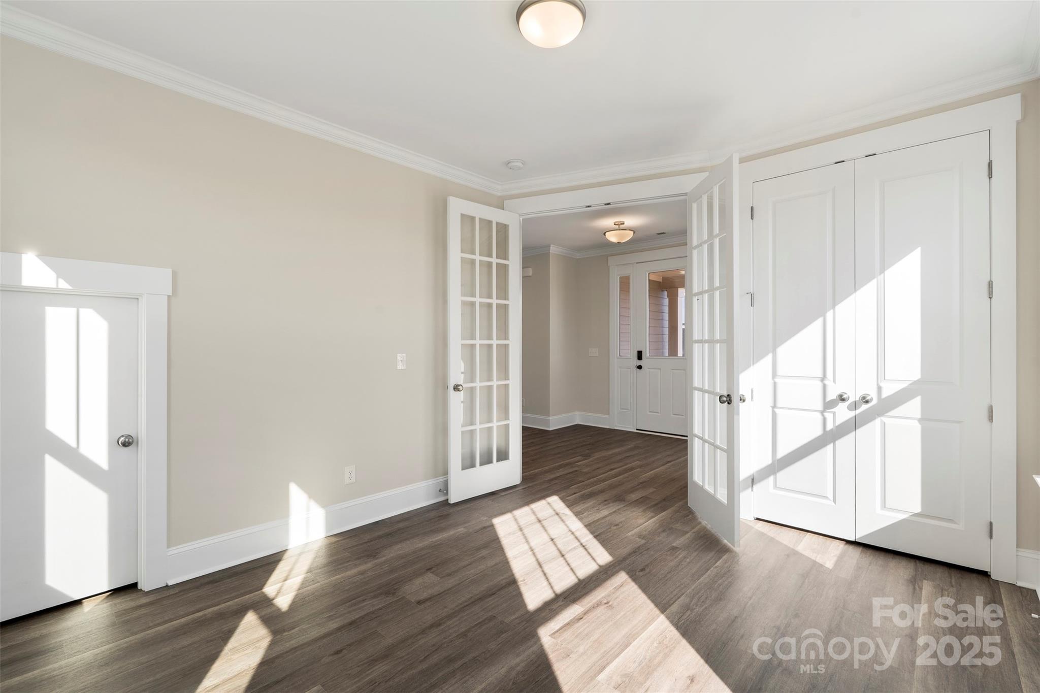Riverwalk - Residential