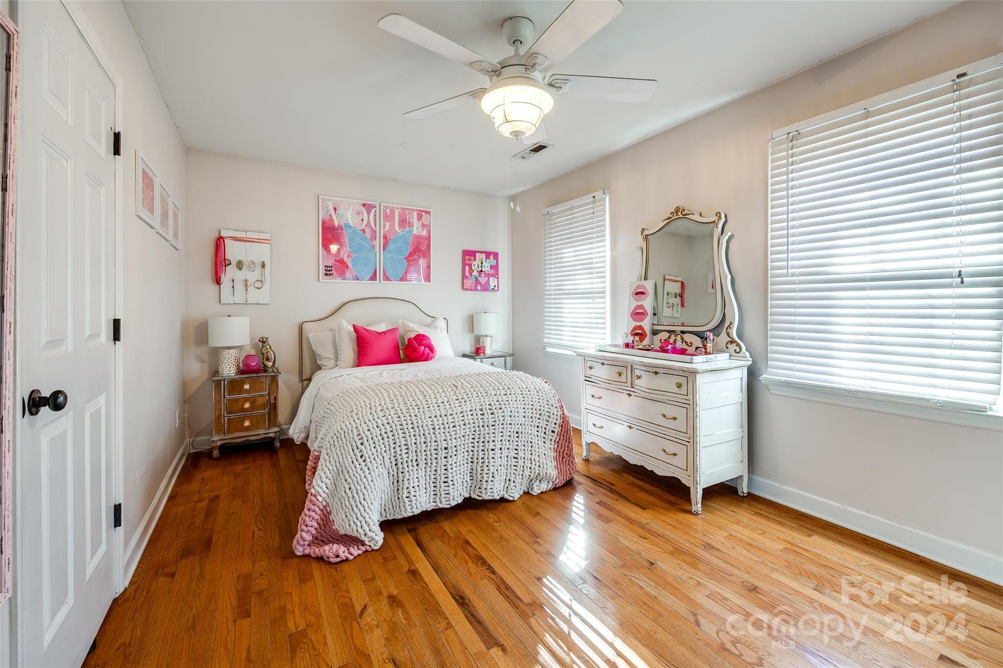Seven Coves - Residential