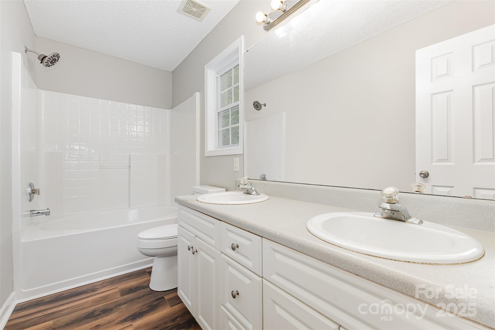 Lincoln Estates - Residential