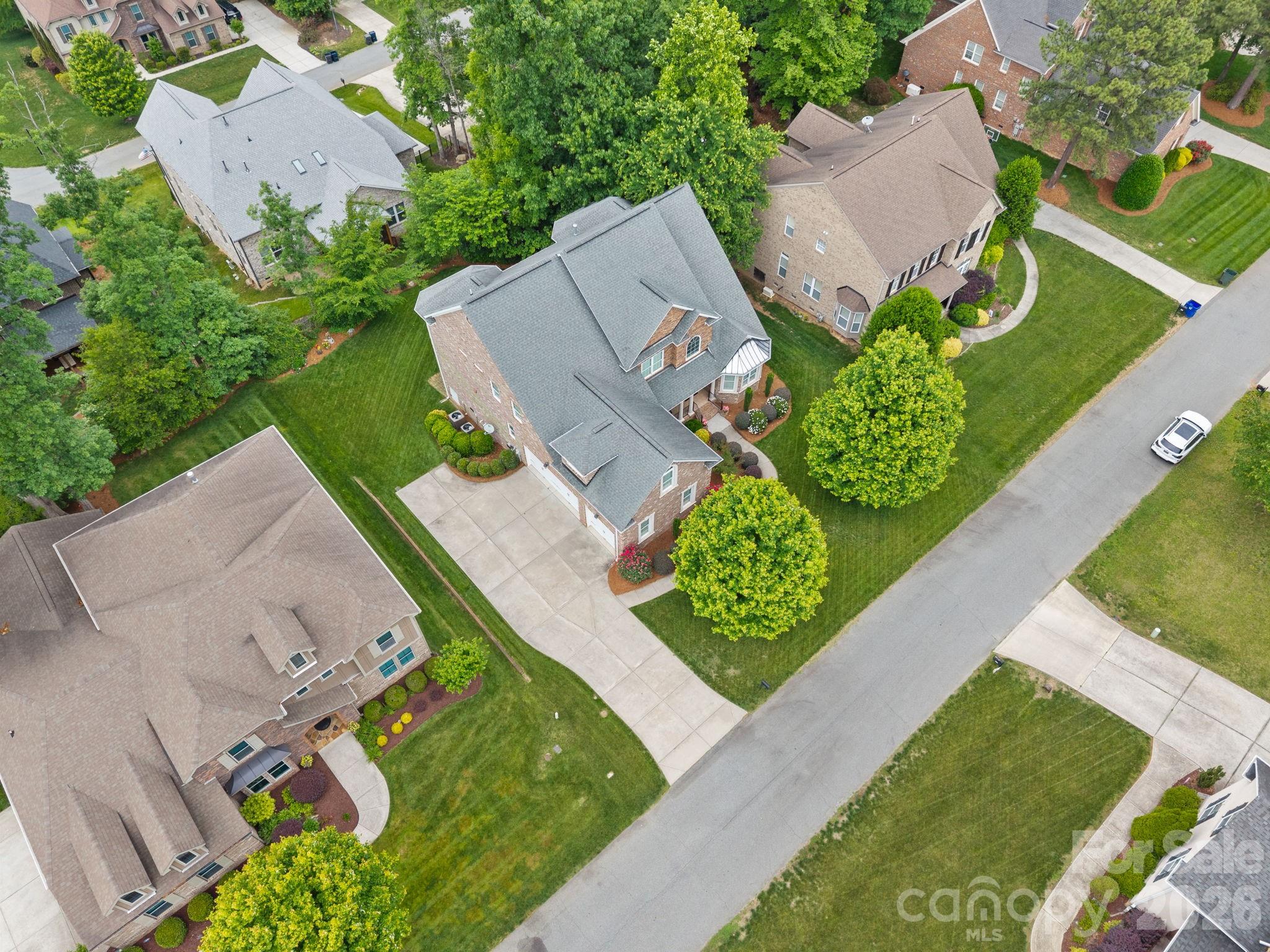 Treetops At Cowans Ford - Residential