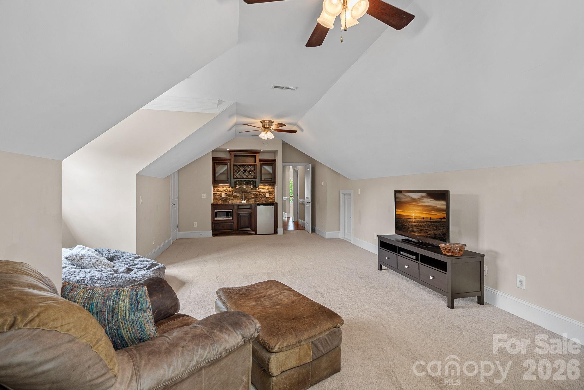 Treetops At Cowans Ford - Residential
