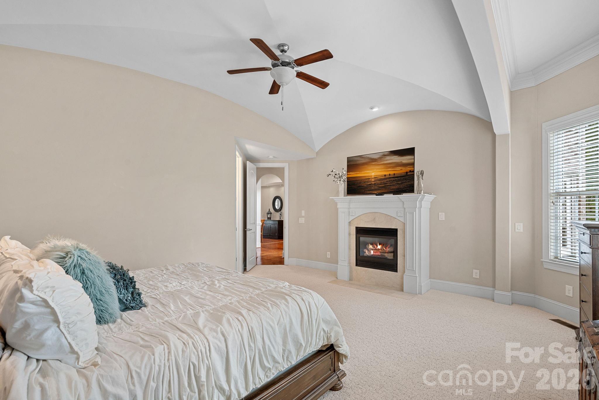 Treetops At Cowans Ford - Residential