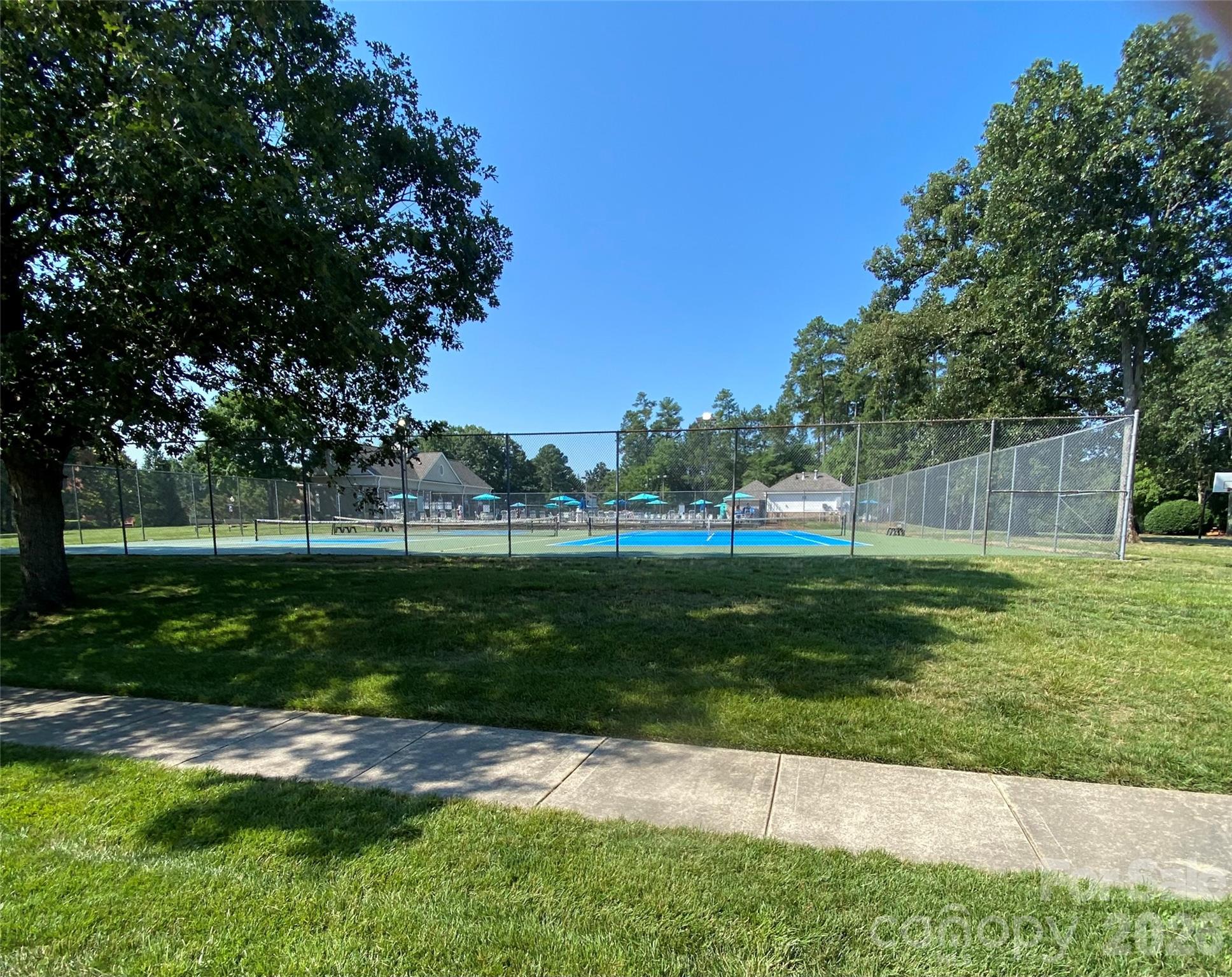 Lake Park - Residential