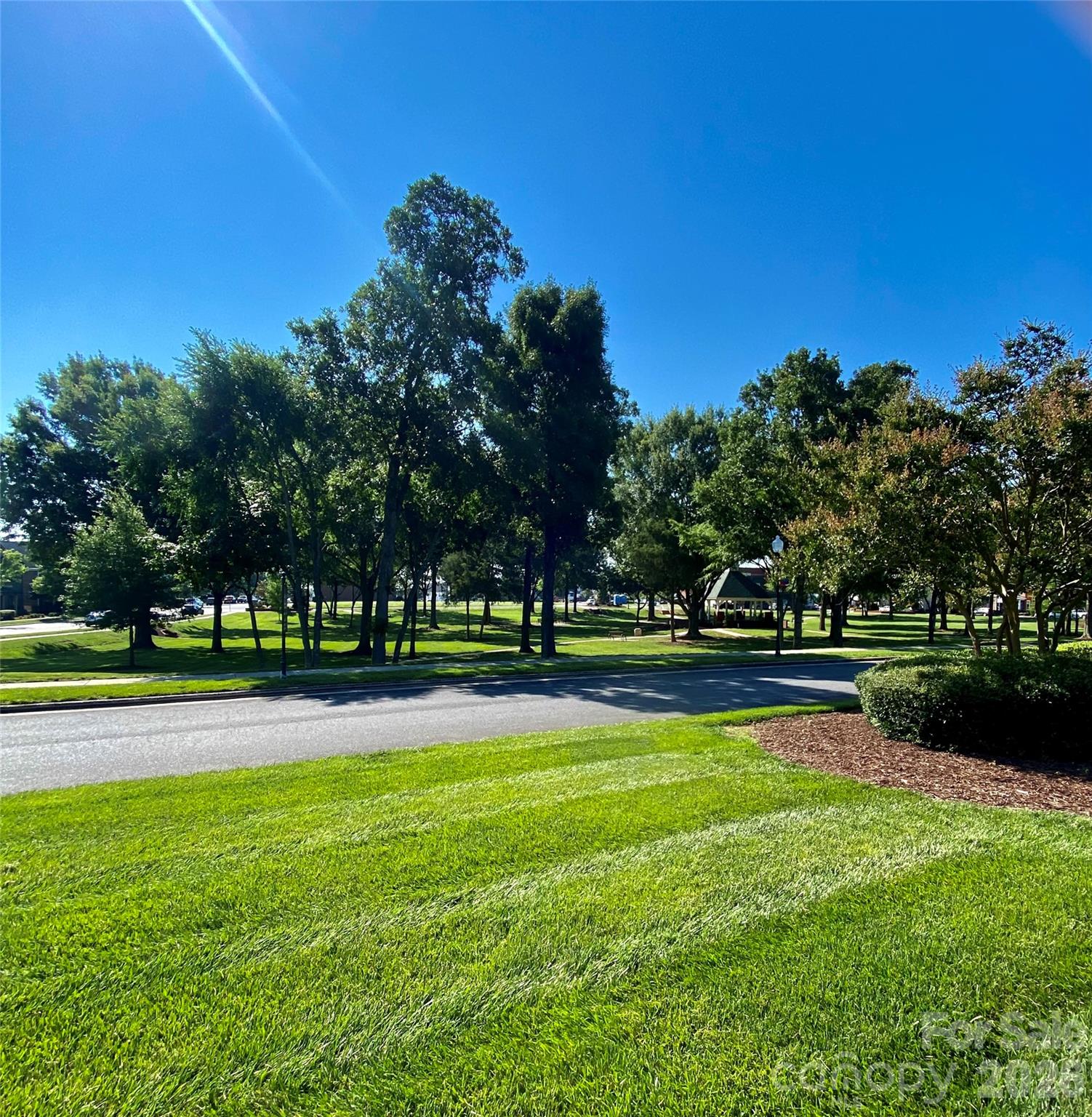 Lake Park - Residential