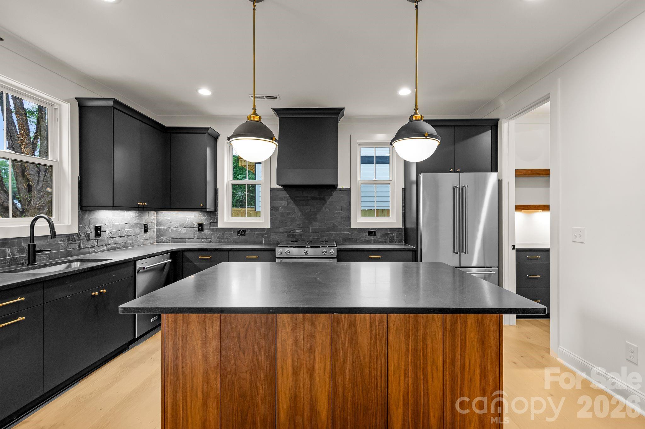 Enderly Park - Residential