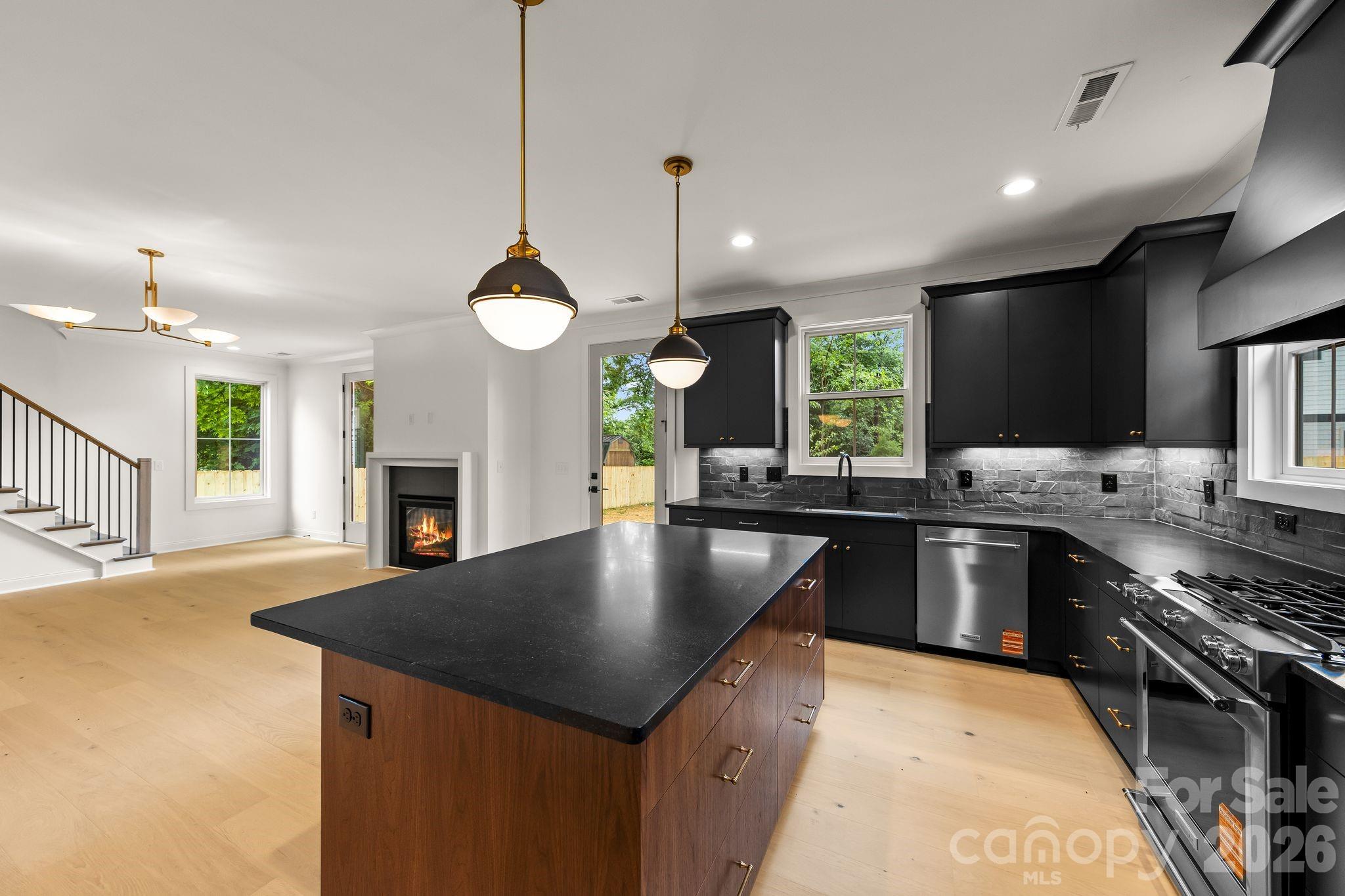 Enderly Park - Residential