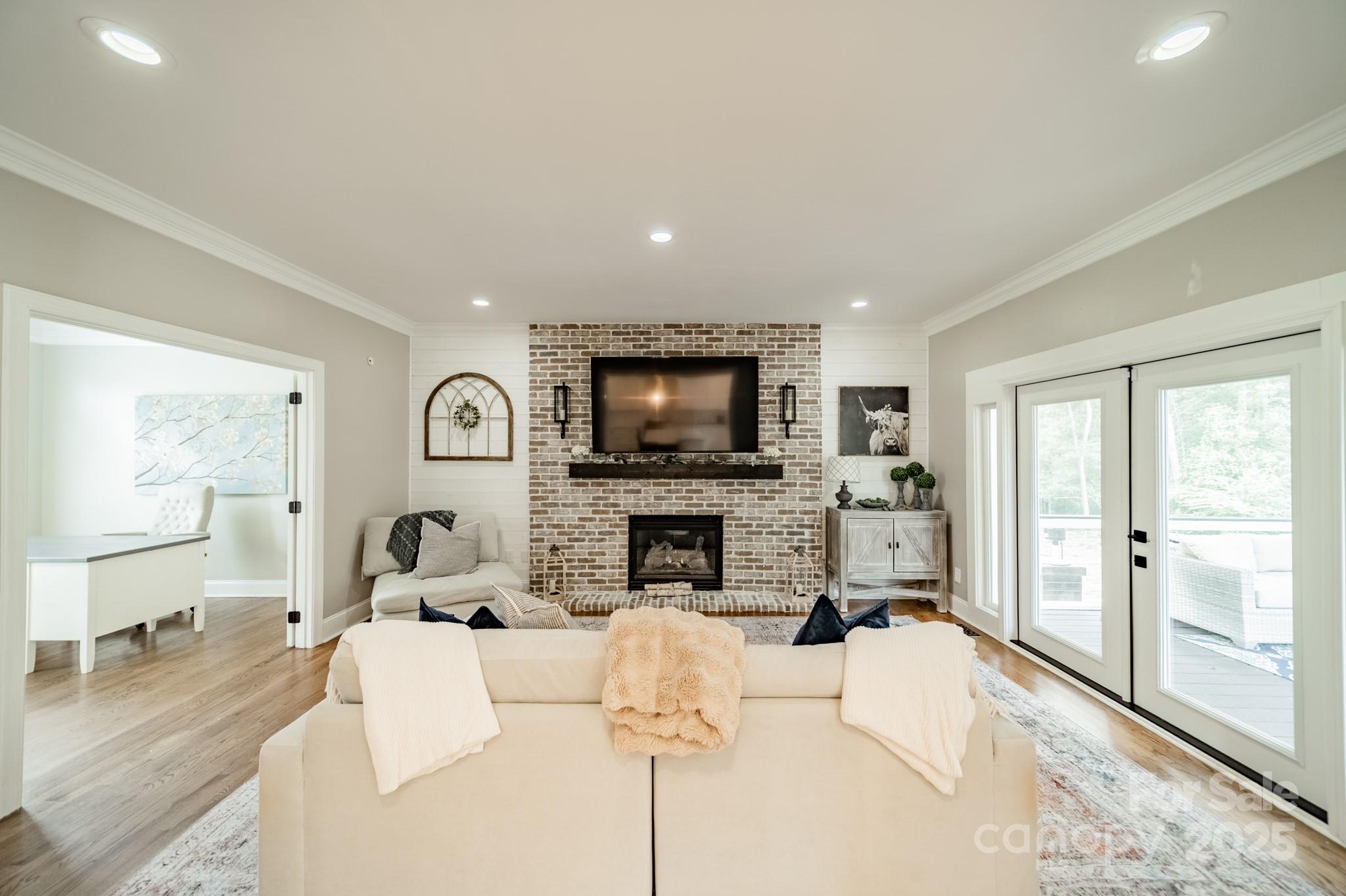 Huntington Farms - Residential