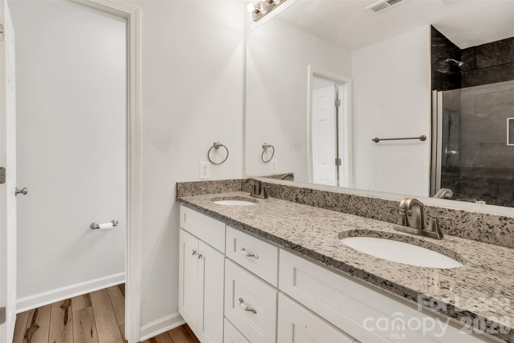 Groves Thread Company - Residential Lease