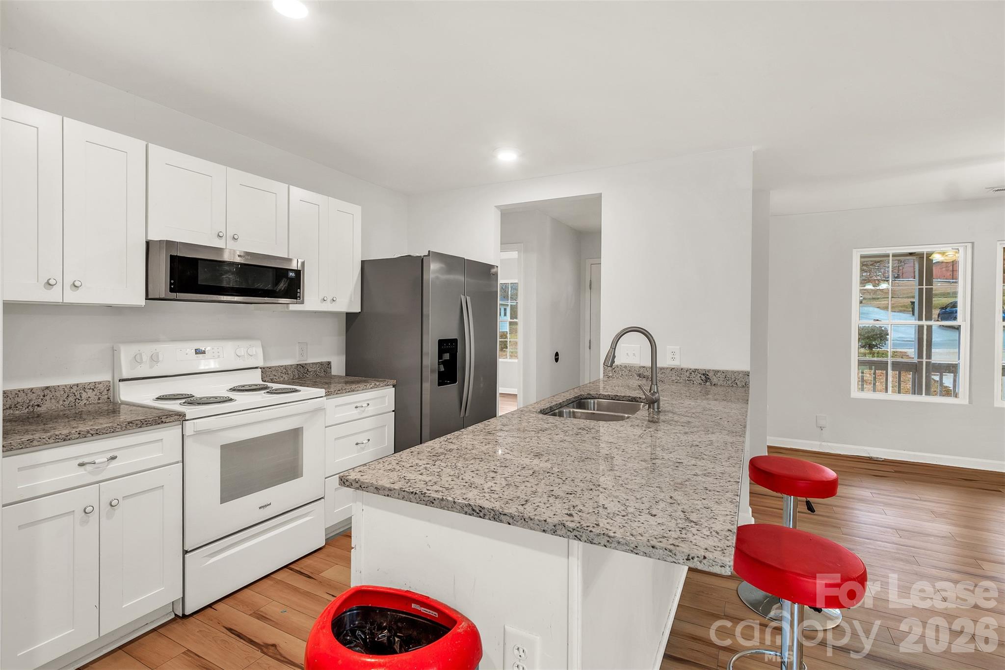 Groves Thread Company - Residential Lease