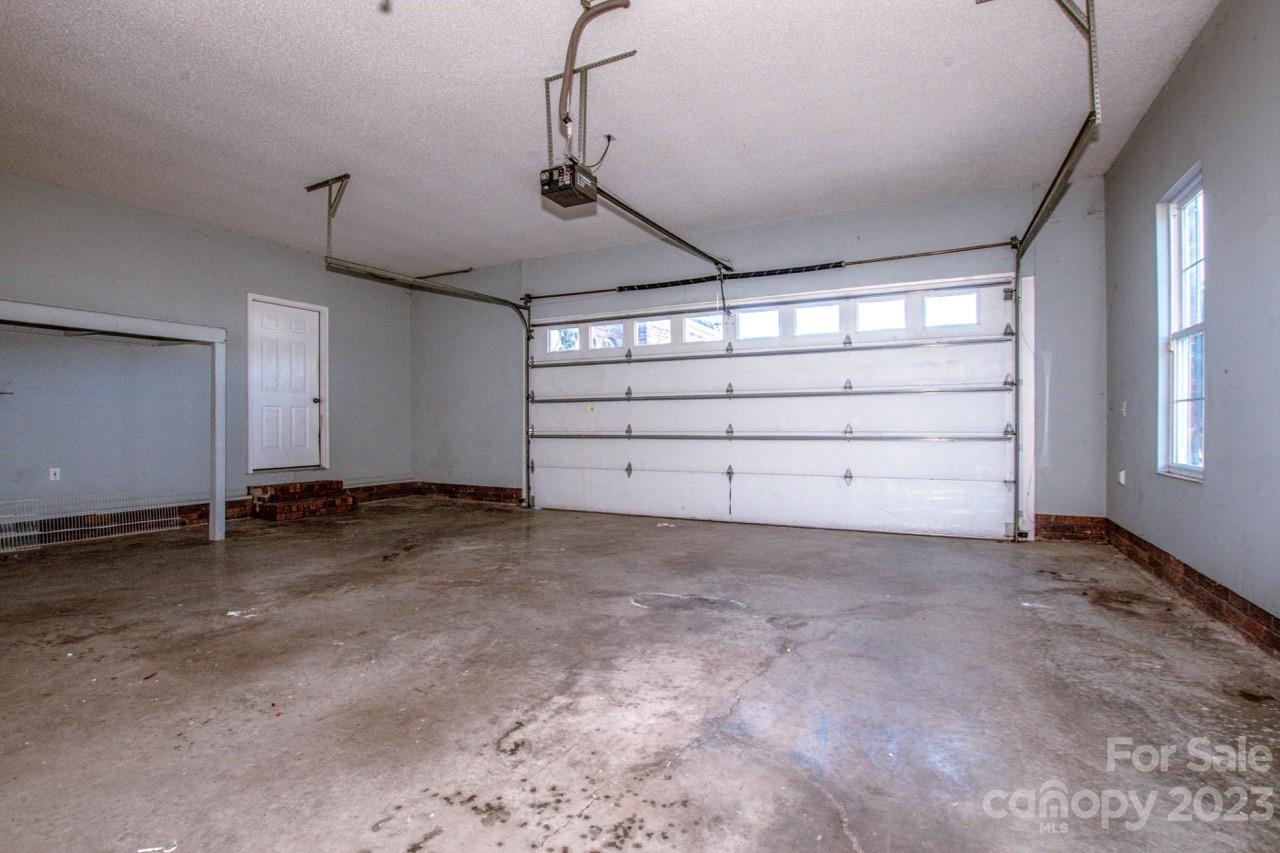 Long Ferry Farms - Residential