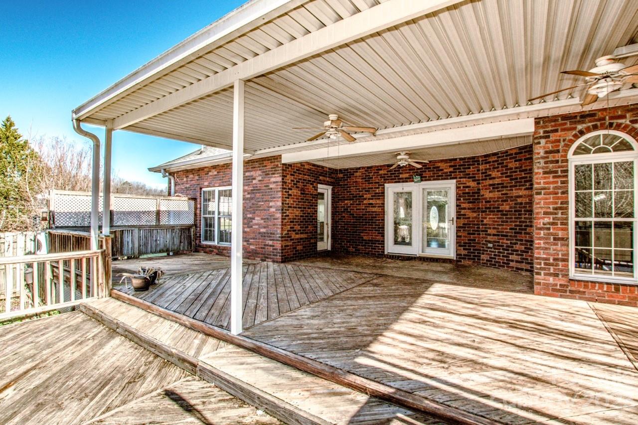 Long Ferry Farms - Residential
