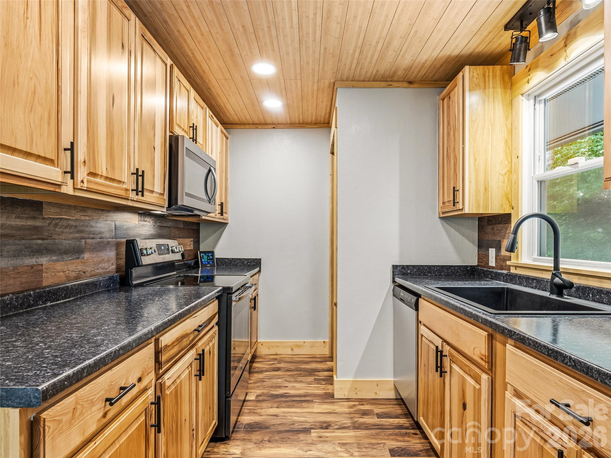 Pisgah Forest Farms - Residential