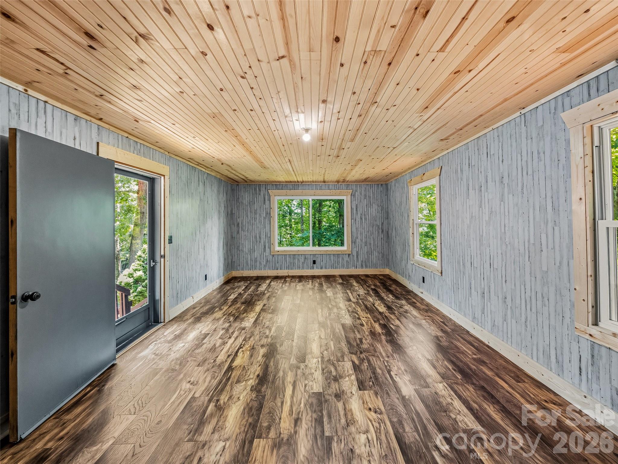 Pisgah Forest Farms - Residential