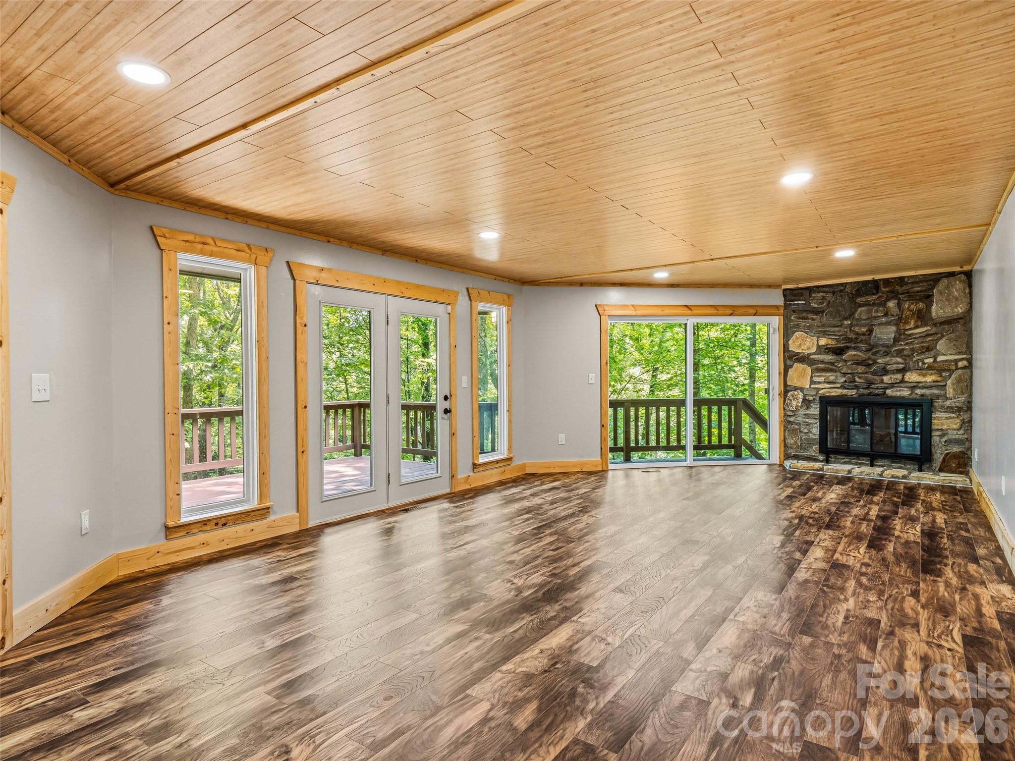 Pisgah Forest Farms - Residential