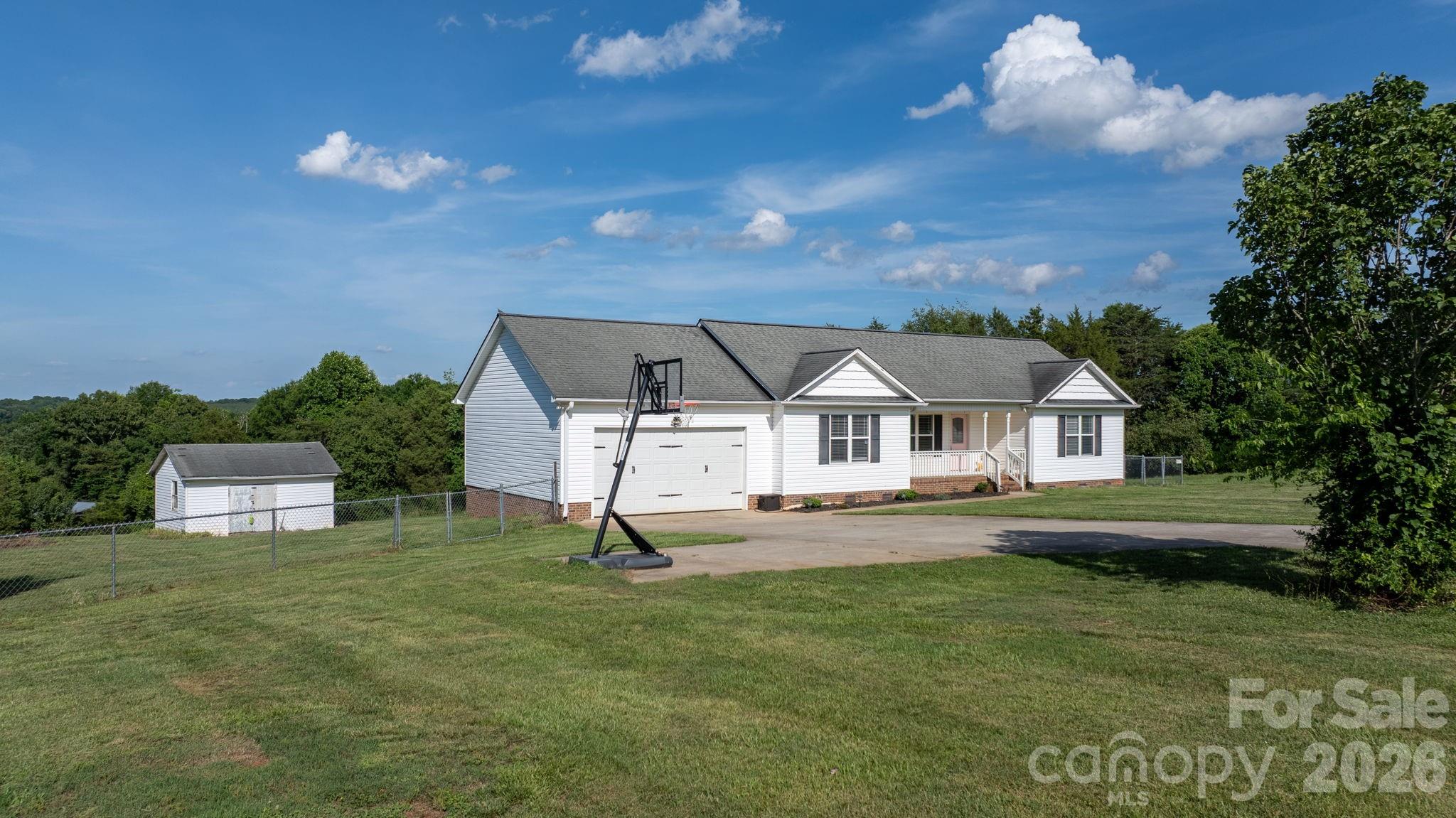 Catlin Heights - Residential