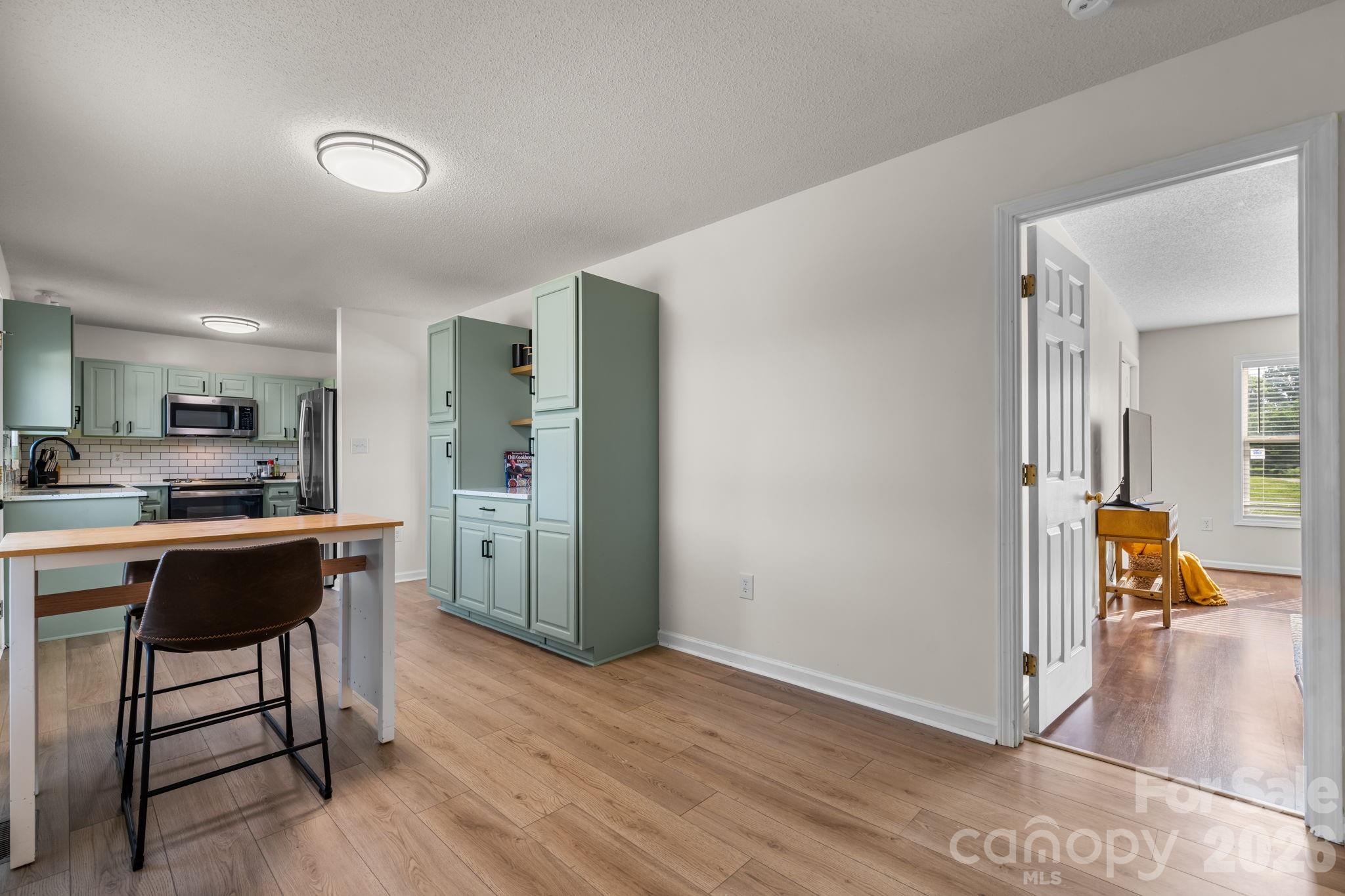 Catlin Heights - Residential