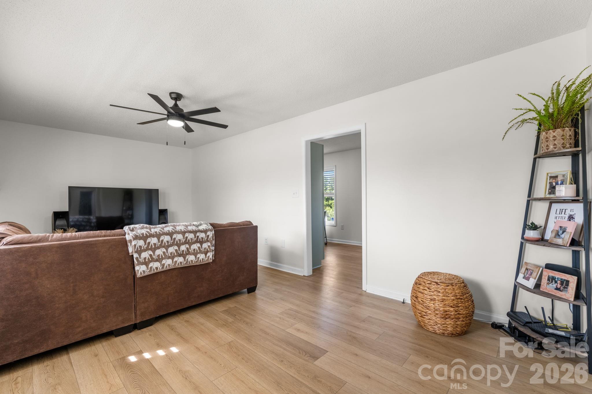 Catlin Heights - Residential