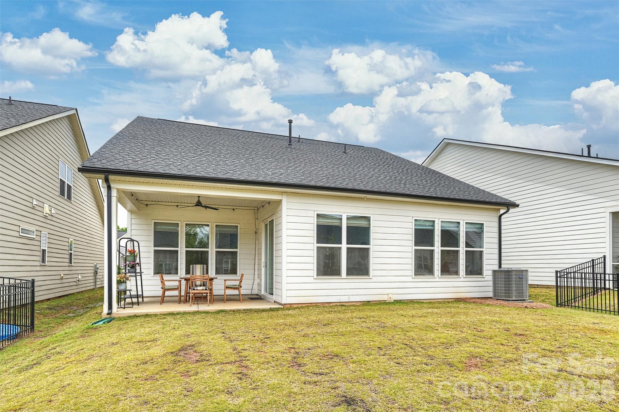 Griffith Lakes - Residential