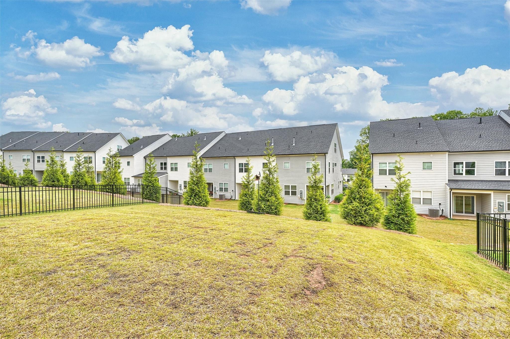 Griffith Lakes - Residential