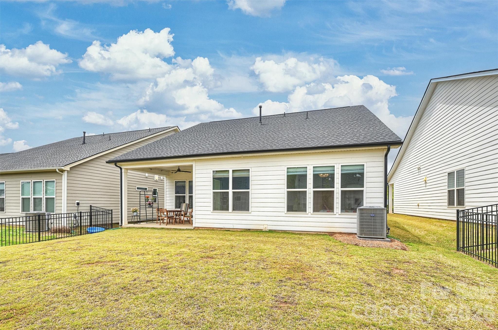 Griffith Lakes - Residential