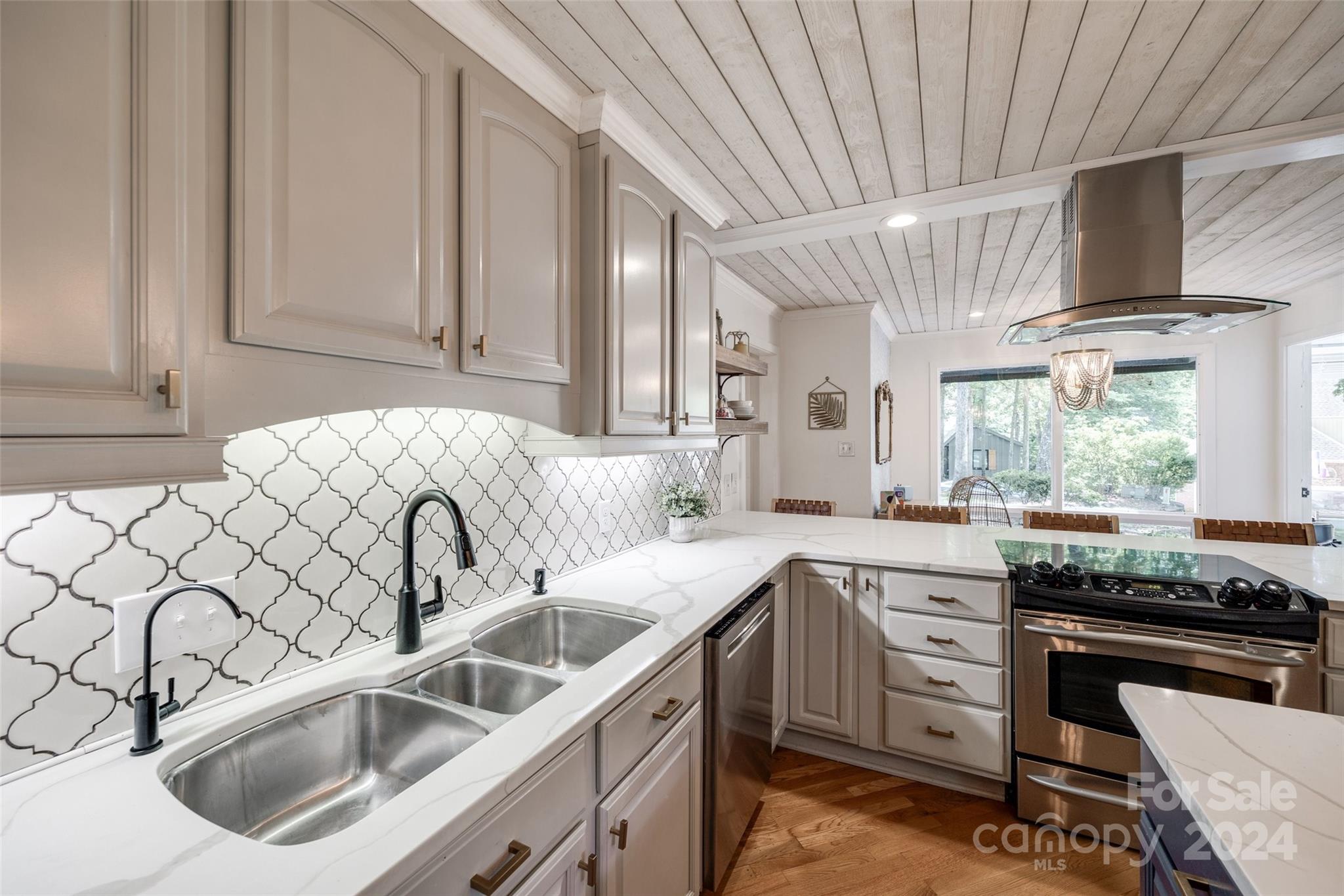 River Hills - Residential
