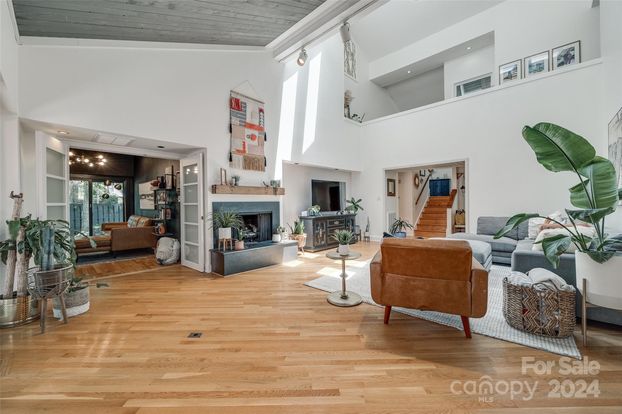 River Hills - Residential