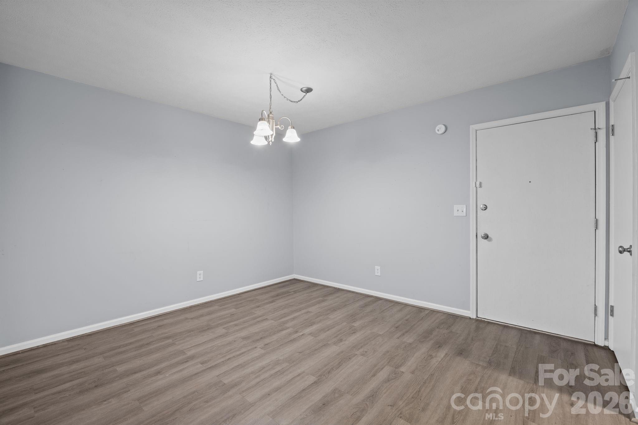 Holly Crest - Residential