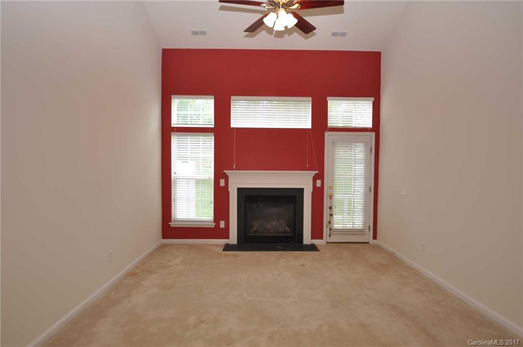 Autumn Cove At Lake Wylie - Residential Lease