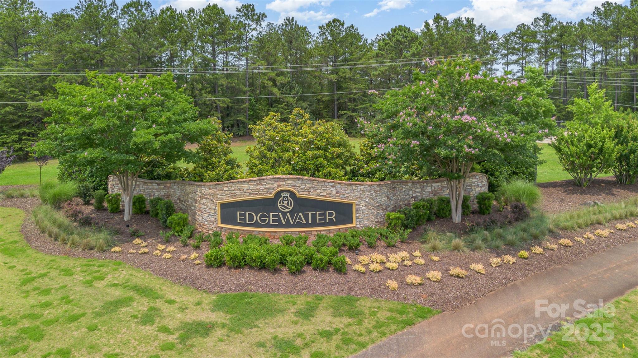 Edgewater - Land