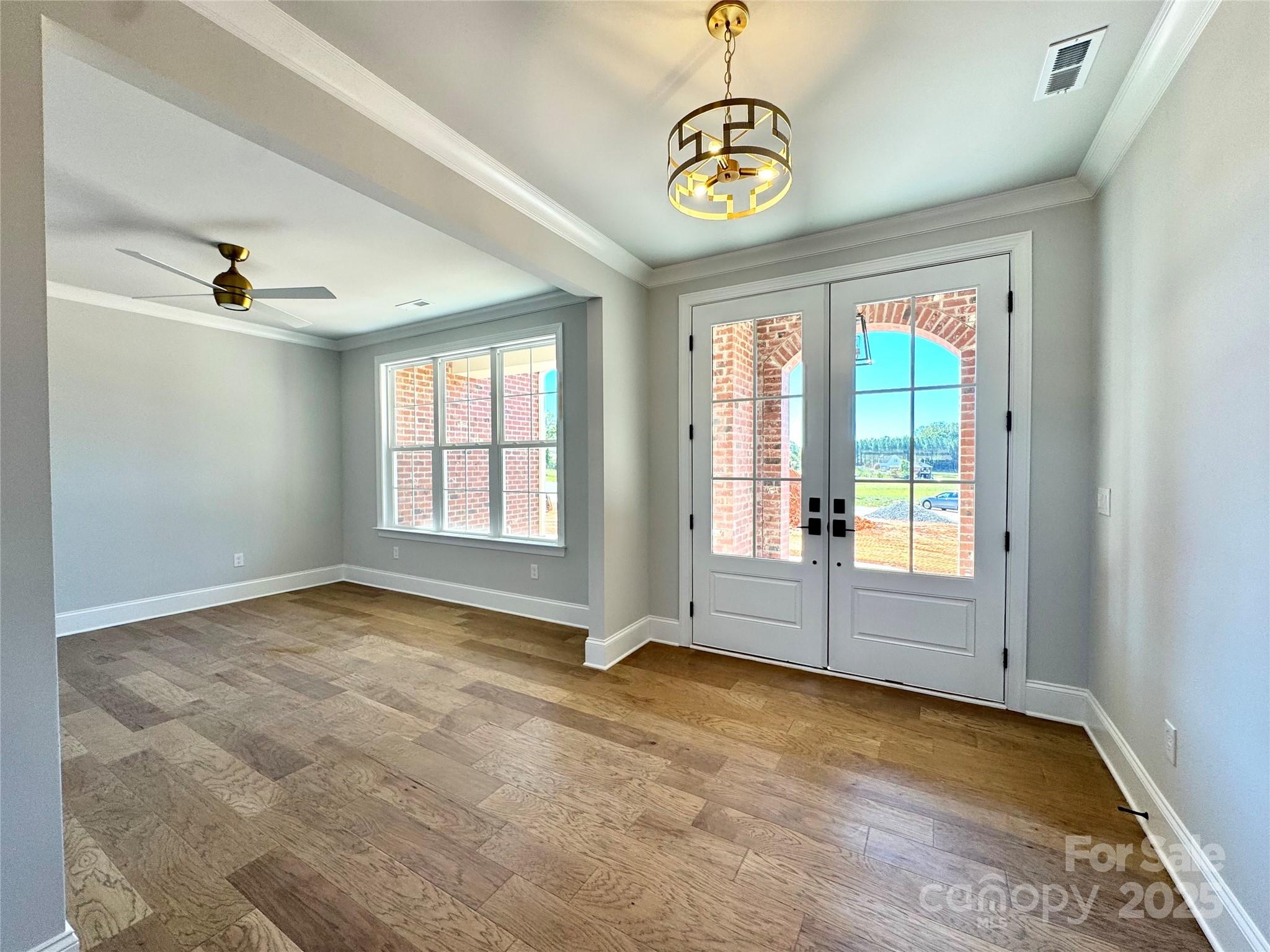 Saddlehorn - Residential