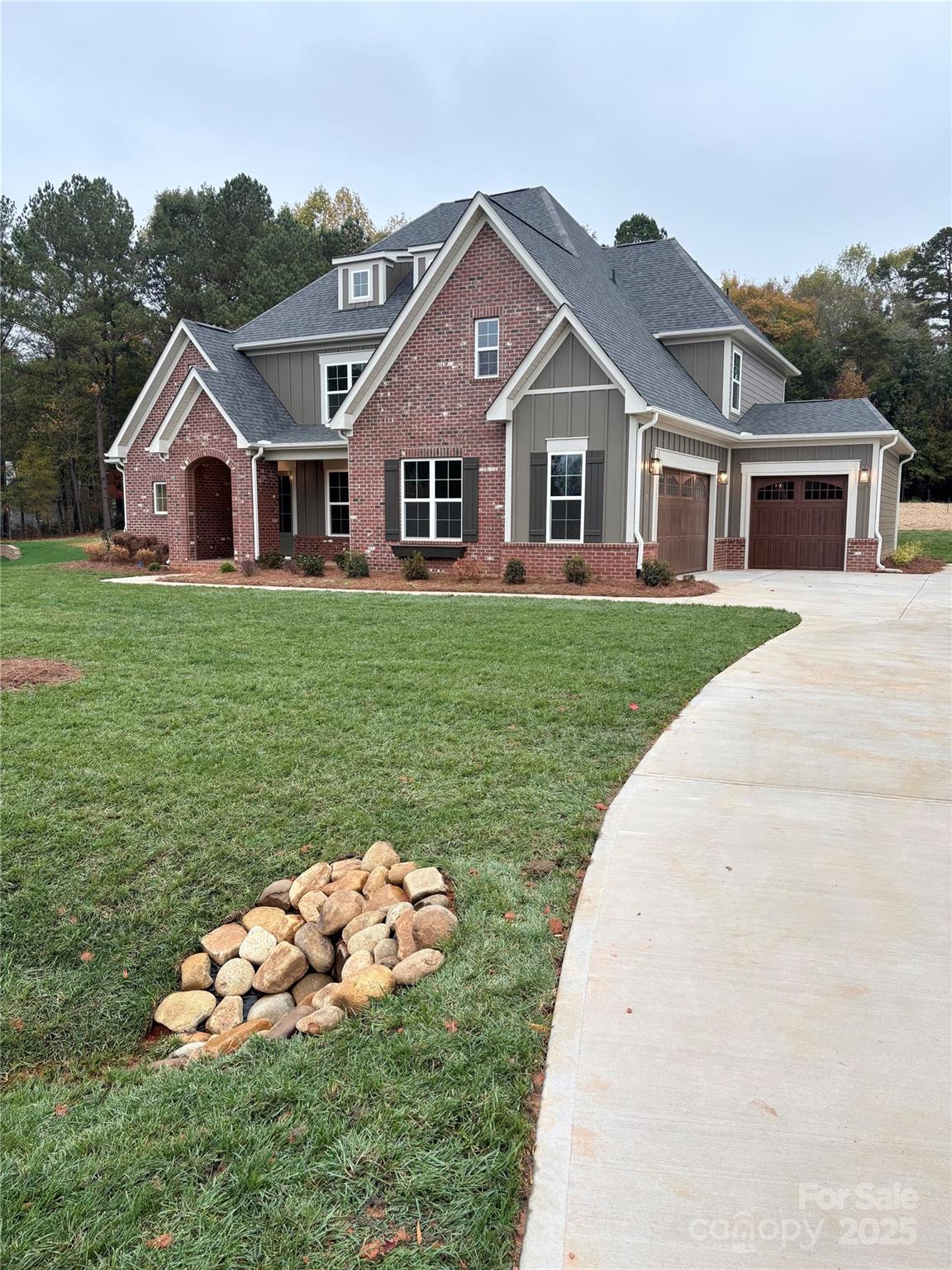 Saddlehorn - Residential