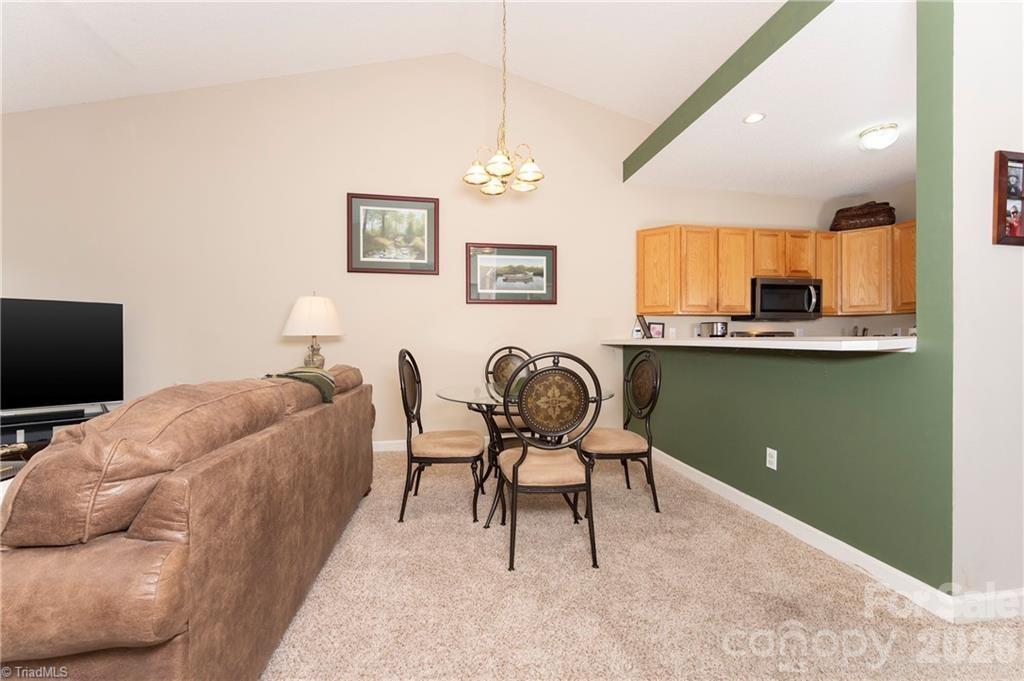 Stadium Oaks Townhomes - Residential