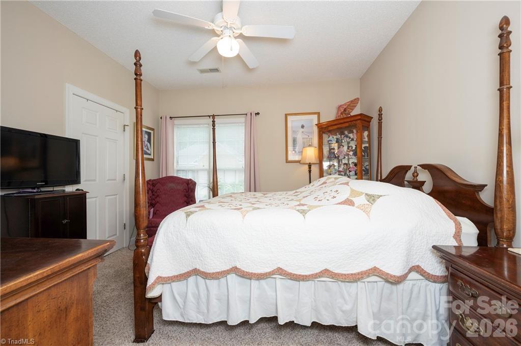 Stadium Oaks Townhomes - Residential