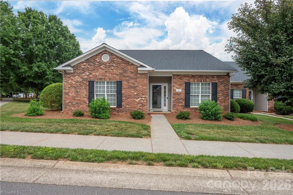 Stadium Oaks Townhomes - Residential
