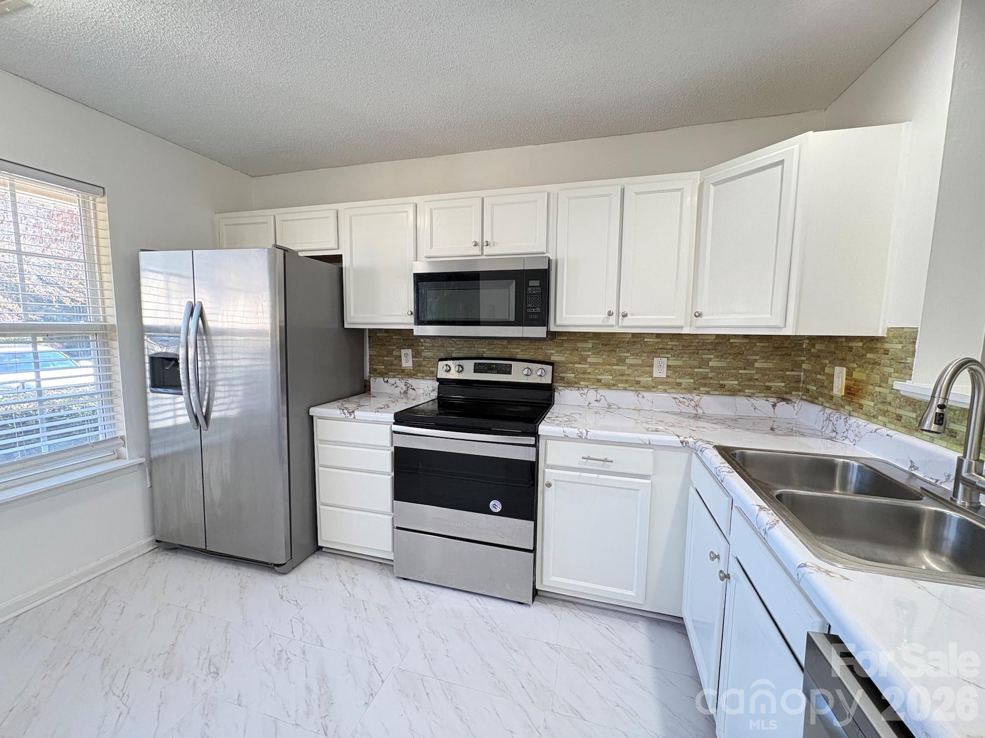 Maplecrest - Residential